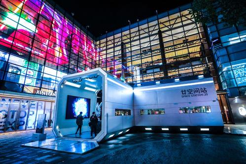 太空舱最新爆料视频,震撼视频揭示宇宙奥秘  第3张 太空舱最新爆料视频,震撼视频揭示宇宙奥秘  第3张