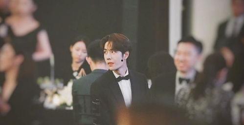 周艺轩结婚最新爆料,明星夫妻甜蜜曝光,浪漫婚礼细节大揭秘  第3张 周艺轩结婚最新爆料,明星夫妻甜蜜曝光,浪漫婚礼细节大揭秘  第3张